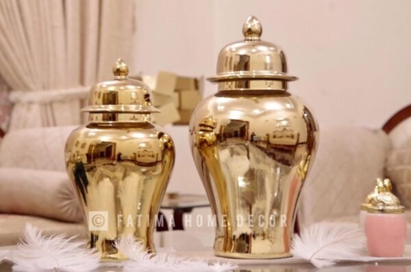 Luxury Gold Decorative Urn Set